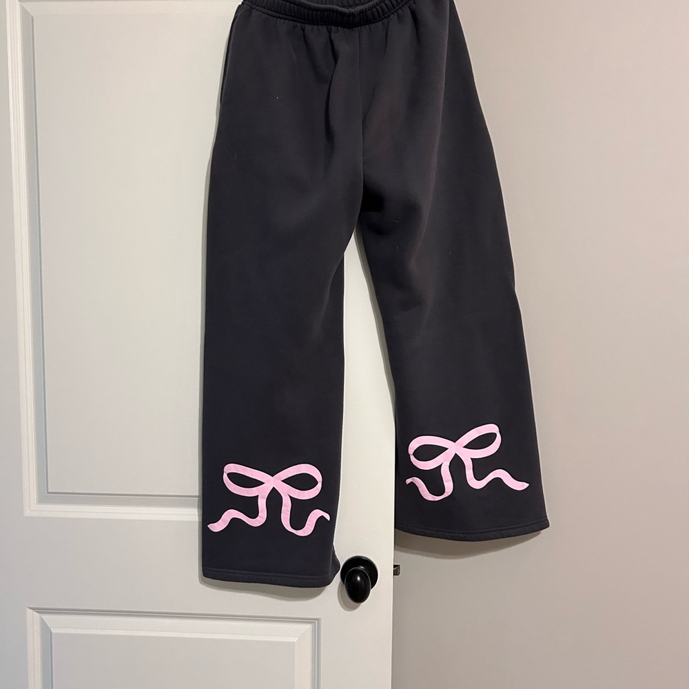 Dark Gray with Pink Bow Accents